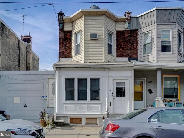 2326 Tasker St, Philadelphia, PA 19145