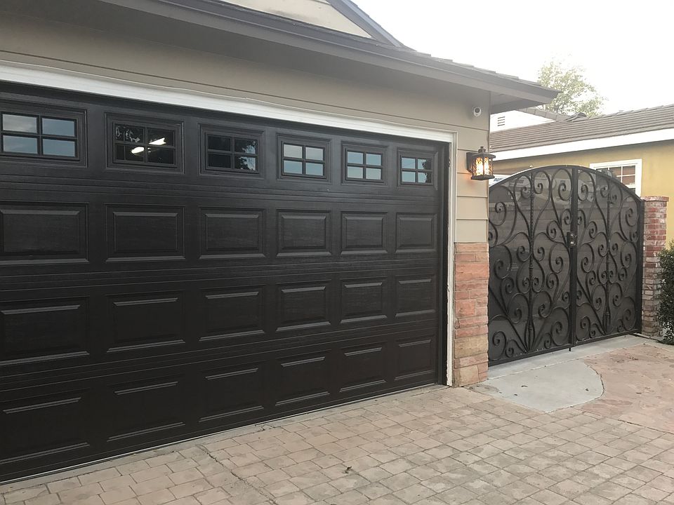 1st image of 1329 W Carlton Ave