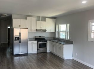 270 W 41st St, Los Angeles, CA 90037