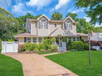 12 Rachel Avenue, Commack, NY, 11725