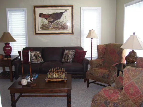 83 Trimmer Trl, Lexington, VA 24450