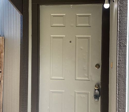 2nd image of 9619 Bratton Dr
