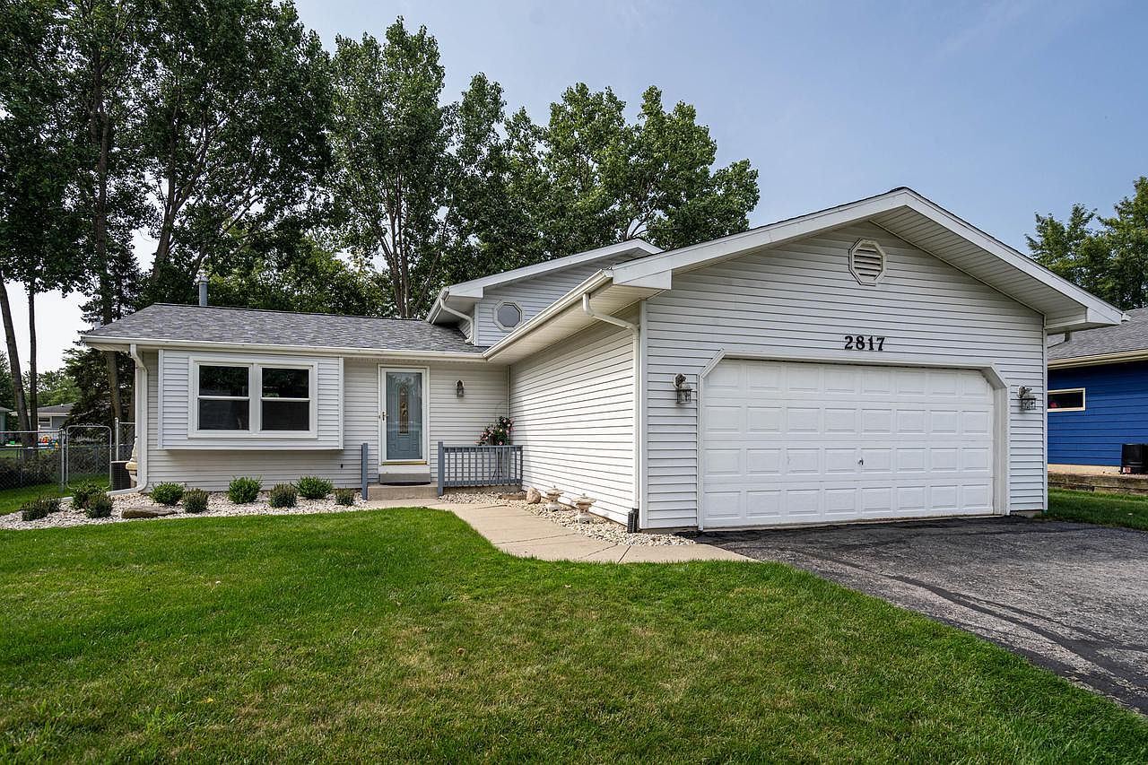 2817 Northbridge DRIVE, Racine, WI 53404 Zillow