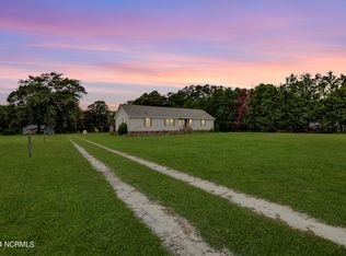 176 Old Fountain Rd, Richlands, NC 28574