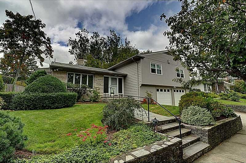 1st image of 18 Glen Dr