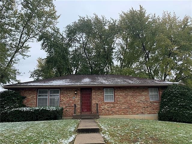 1st image of 289 Holiday Dr