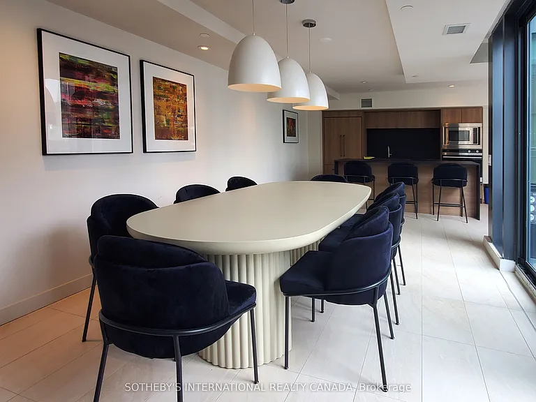 81 Wellesley St E #305 — Photo 7