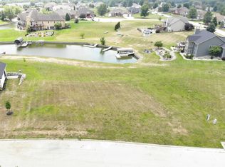 1213 Summerland Ky, Rockford, IL 61103