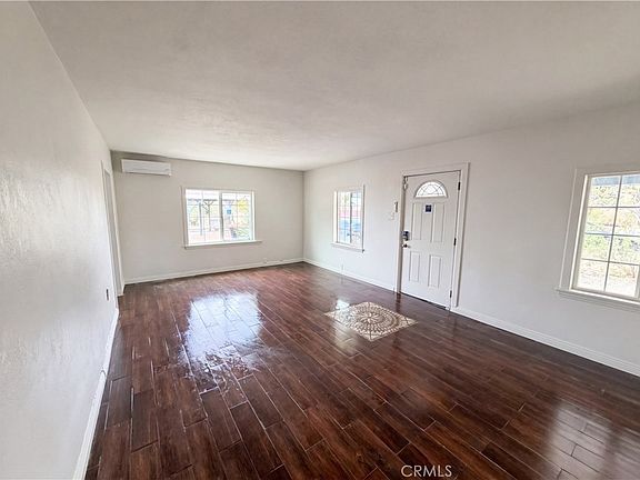 3rd image of 11950 Lee Ave