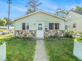 96 N Roselawn St, Pontiac, MI 48342