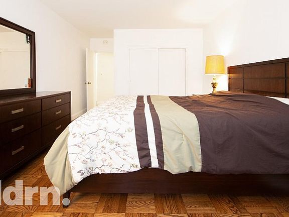 5th image of 345 W 58th St APT 2J
