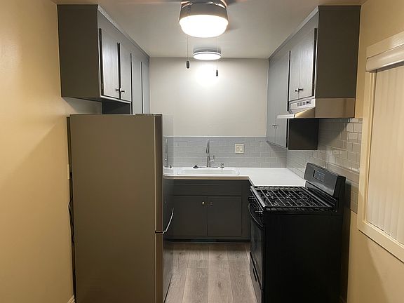 4th image of 20360 Anza Ave #18