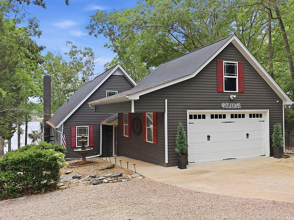 1st image of 653 Sagamore Dr