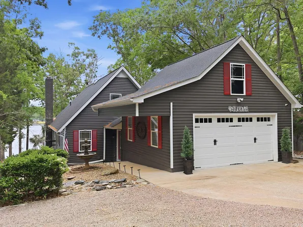 653 Sagamore Dr, Louisburg, NC 27549