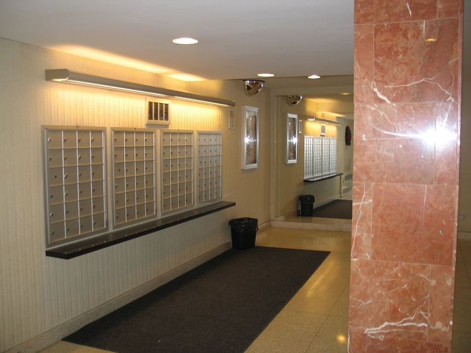2nd image of 5550 Fieldston Rd APT 6E