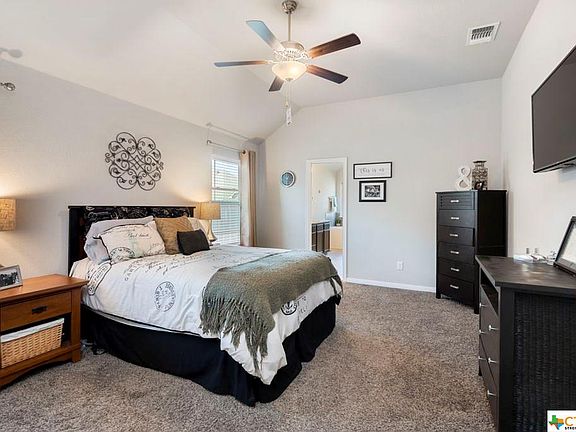 4th image of 1230 Lilac Ledge Dr