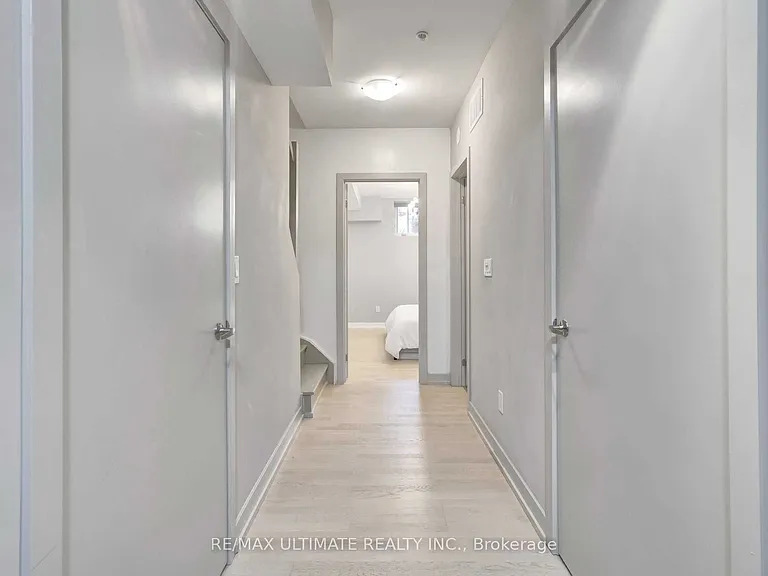 140 Broadview Ave #30 — Photo 19