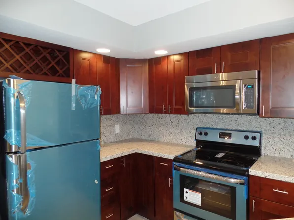 2831 Oakland Forest Dr #108, Fort Lauderdale, FL 33309