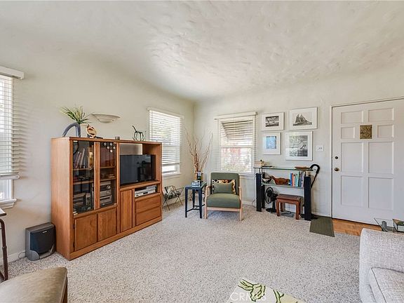 5th image of 3919 Scandia Way