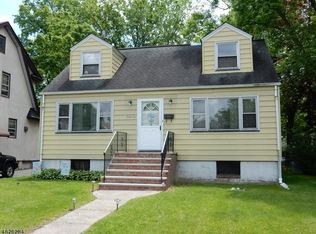 62 W Colfax Ave, Roselle Park, NJ 07204