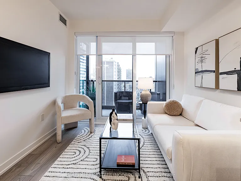 223 Redpath Ave #807 — Photo 9