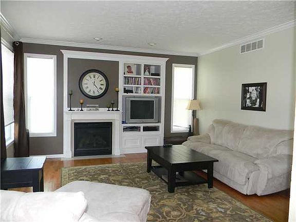 4th image of 3845 Caracara Ln
