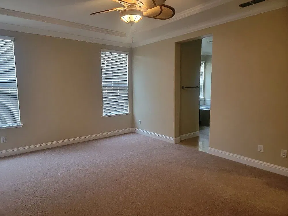 3 bed, 2541 sqft, $3,400 — Photo 3