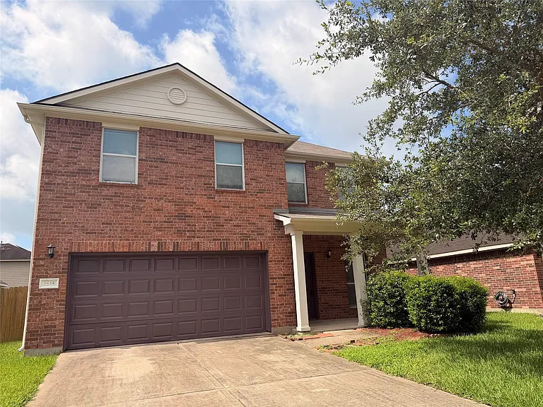 1535 Monterra Point — Photo 2