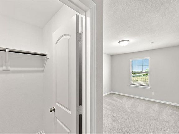 5th image of 3716 Paradise Way #3716