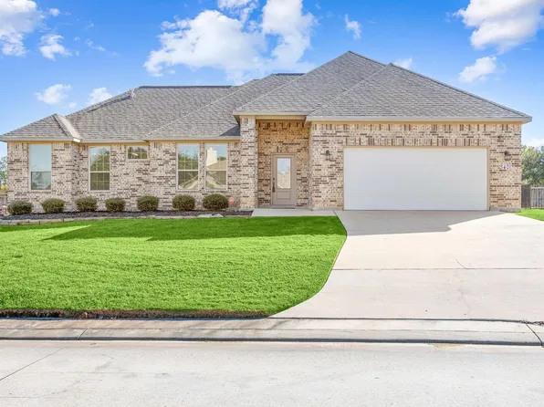 5401 Zephyr Ln, Willis, TX 77318