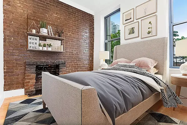 Rented by Compass | media 10