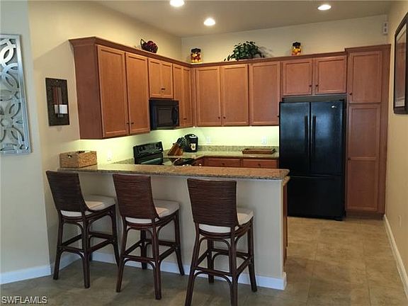 3rd image of 7342 Salerno Ct