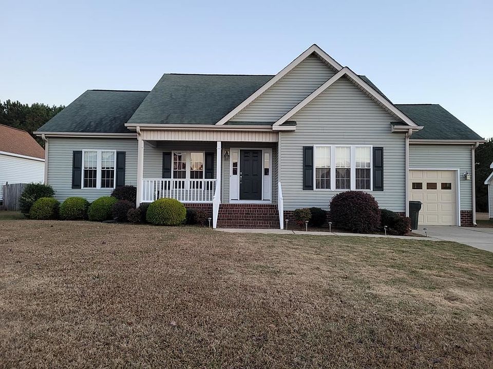 1st image of 3713 Stonehenge Ln W