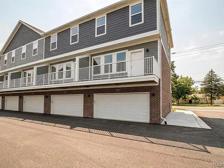 2925 Square Lake Ct — Photo 5