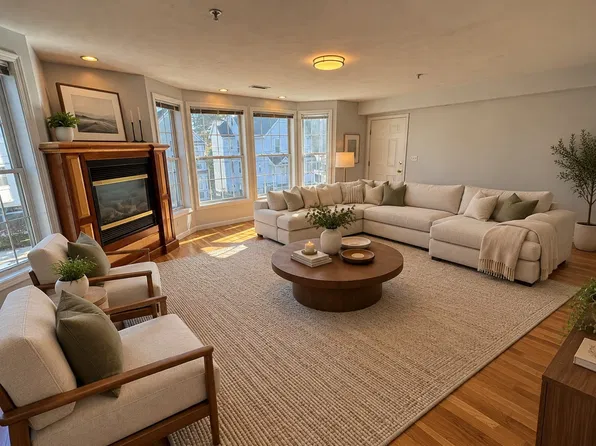 571 Freeport St Unit 4, Dorchester, MA 02122