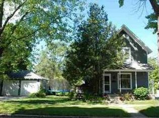 620 Pine St, Traverse City, MI 49684