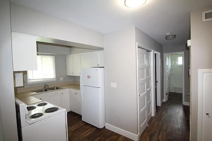6000 Metcalf Ln #3B — Photo 4