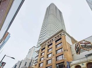 197 Yonge St #4013-C08, Toronto, ON M5B 0C1