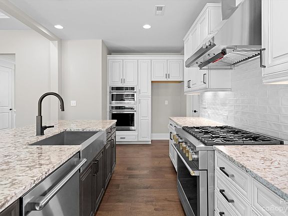 5th image of 105 Hemlock Cove Ct #122