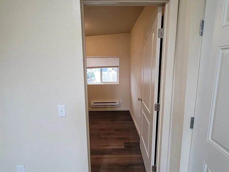 712 Park Ave #C — Photo 47