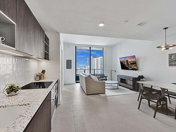 2nd image of 159 NE 6th Street #4813