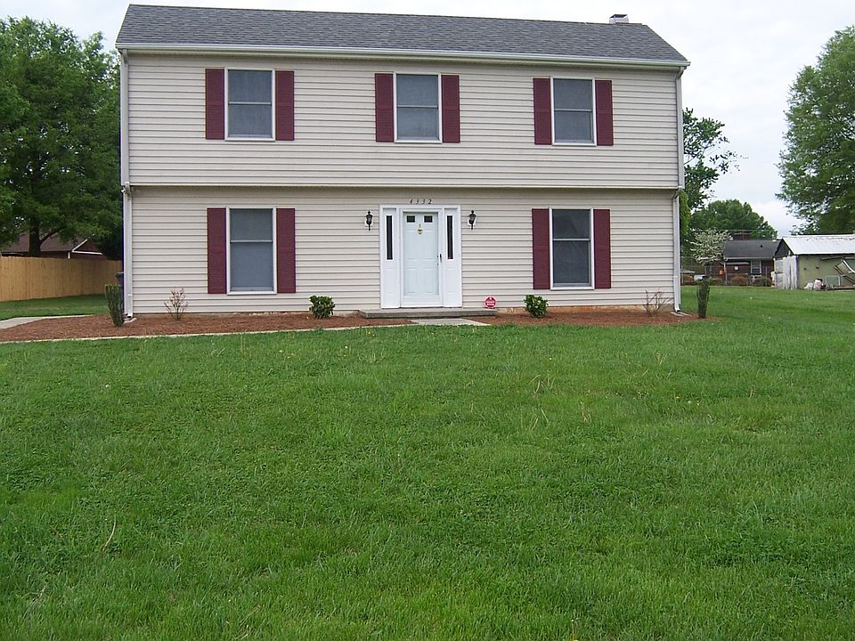 4332 Oak Glen