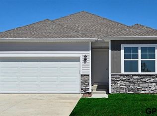 11909 S 116th St, Papillion, NE 68046