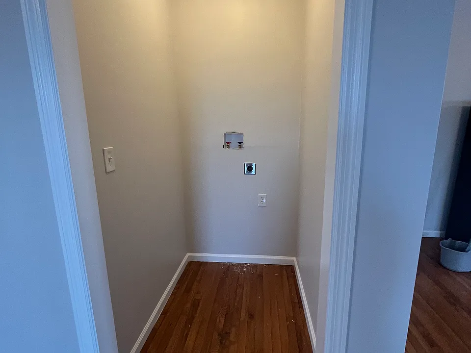 Washer/dryer hookup