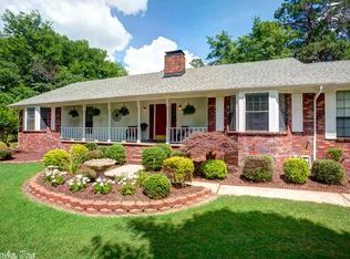 204 E Richardson Place Dr, Bryant, AR 72022