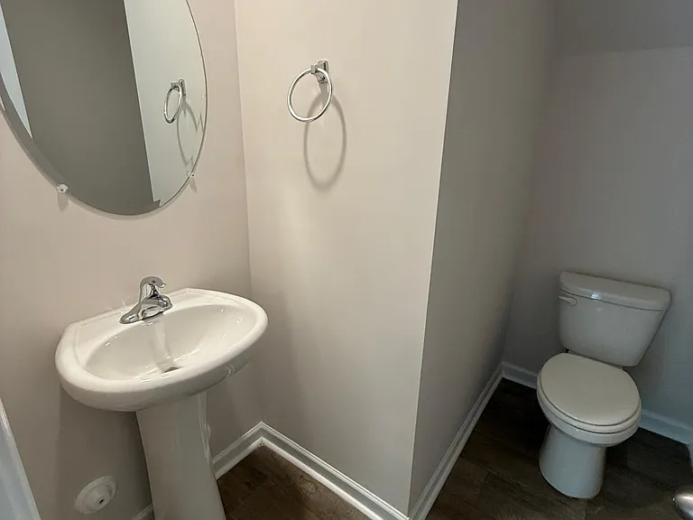 4622 Heatherly Rd — Photo 2