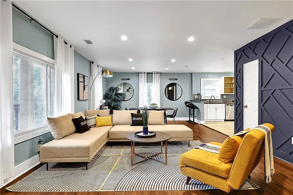 4 bed, 3.5 bath, $3,500 — Photo 3