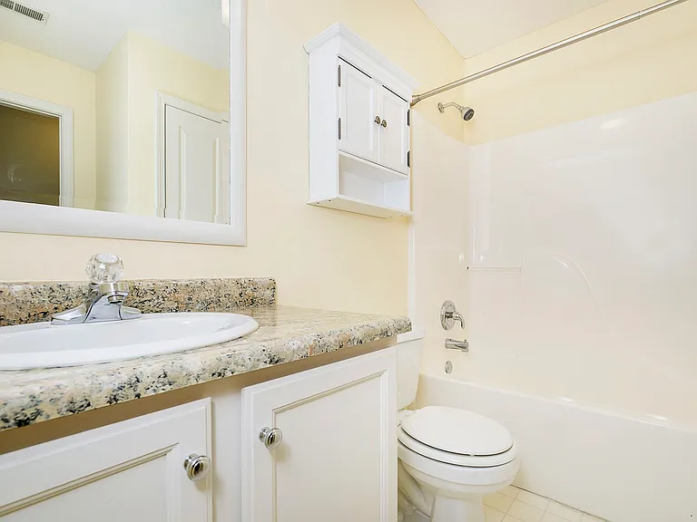2nd Bathroom