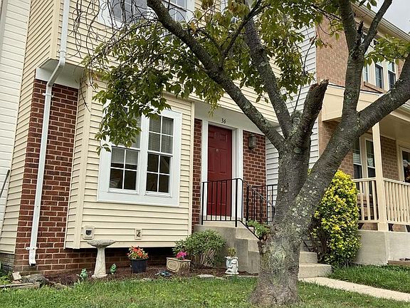 2nd image of 36 Cross Laurel Ct