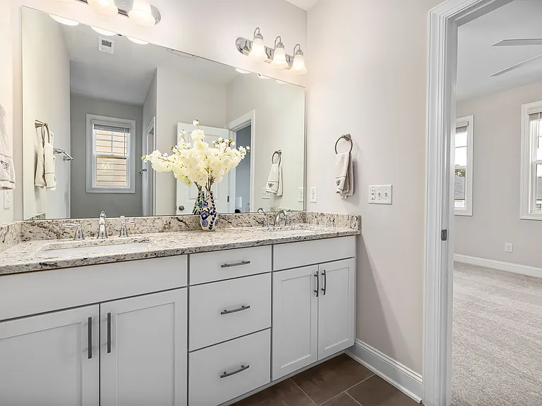 810 Emerald Mine Dr — Photo 30